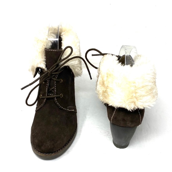 Very Volatile Booties - Picture 6 of 8